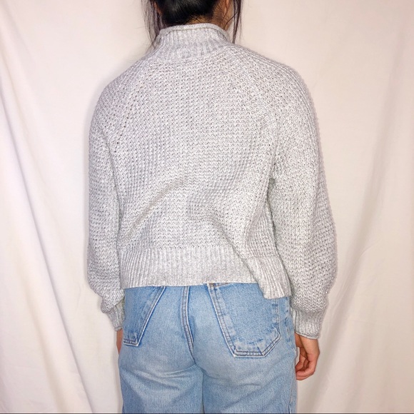 American Eagle Outfitters gray mocknek sweater S - Picture 3 of 4